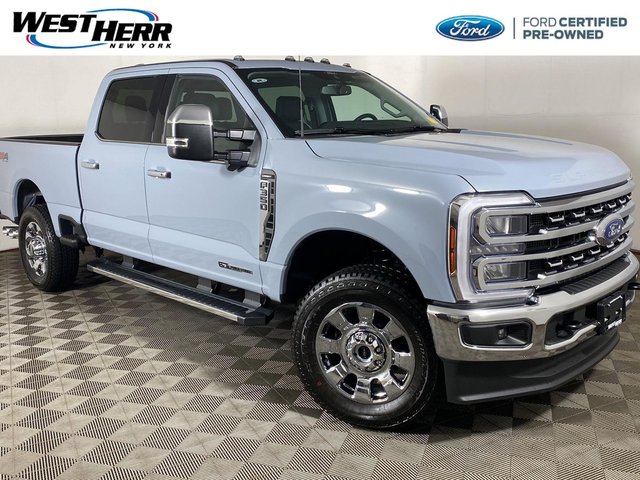 2026 Ford Super Duty F-350 Lariat