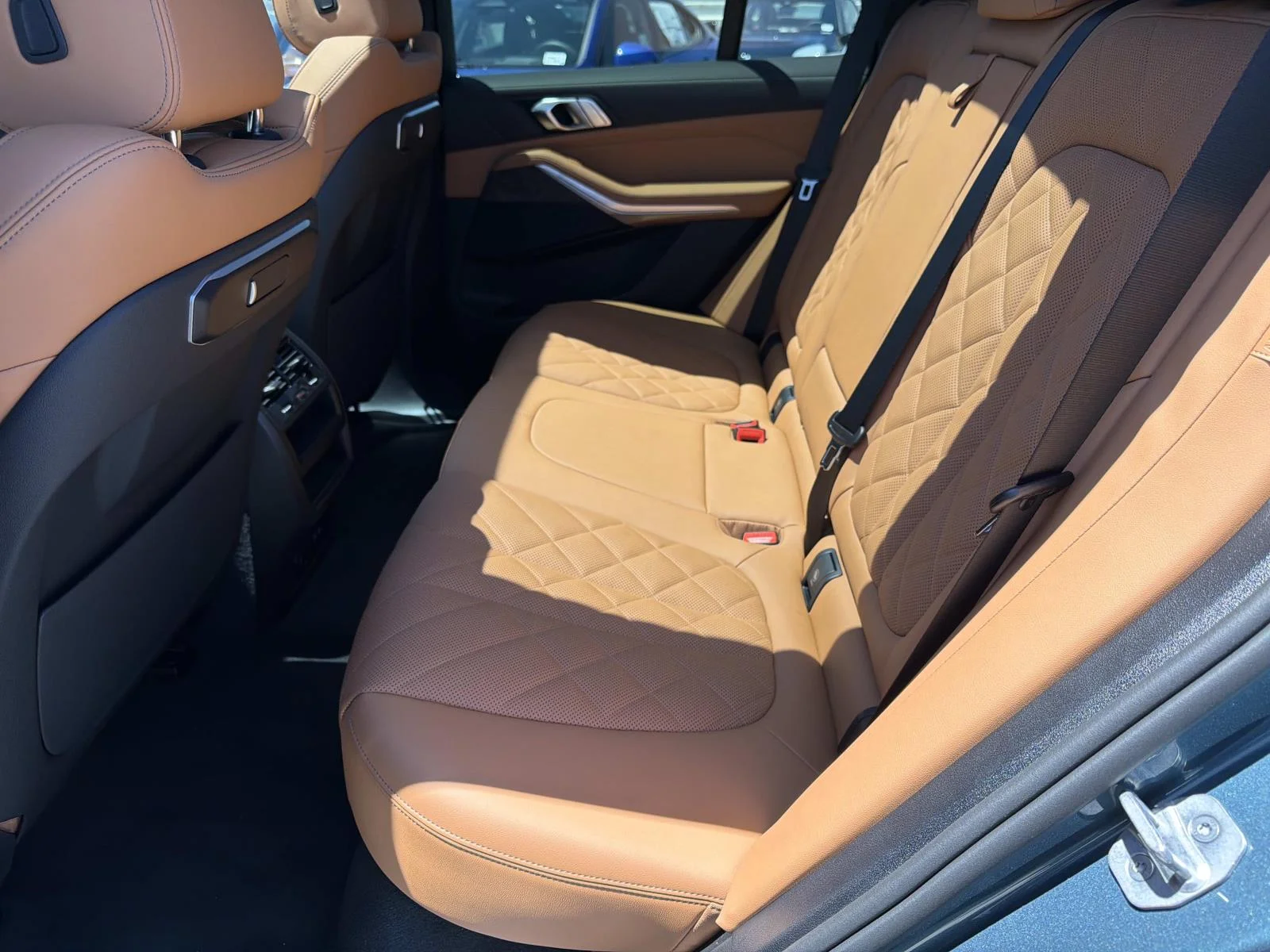 New 2026 Blue Ridge Mountain Metallic BMW sDrive40i image 11