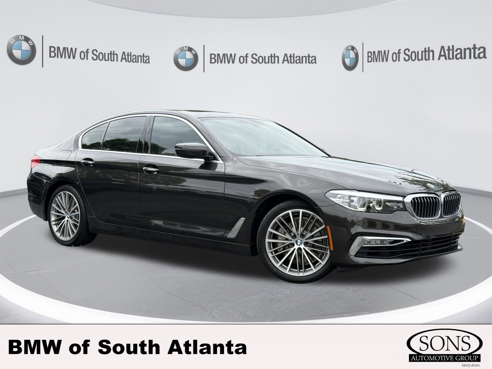 2018 BMW 5 Series 540i Sedan's photo