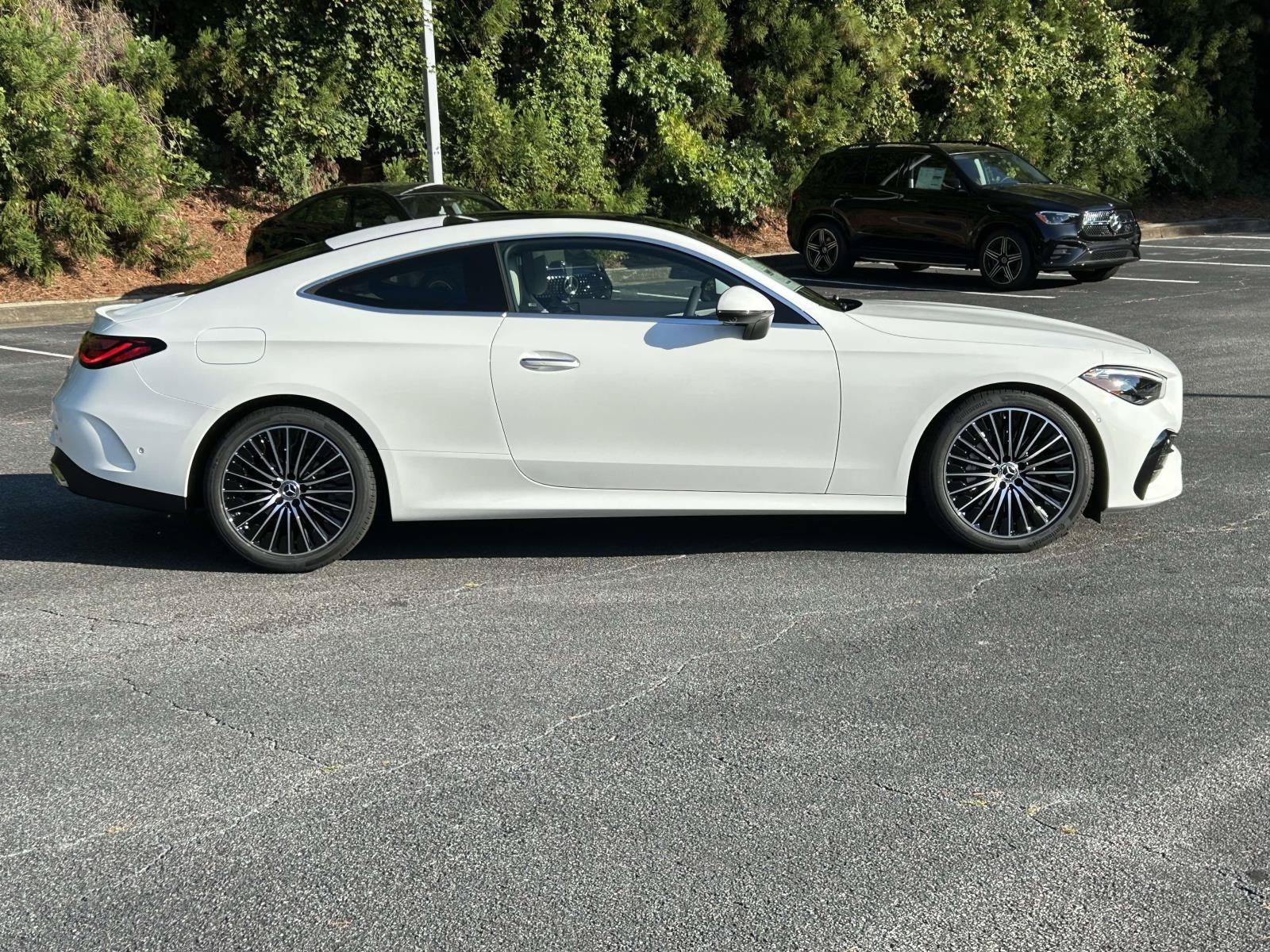 New 2027 Polar White Mercedes-Benz CLE 300 4MATIC® Coupe image 5