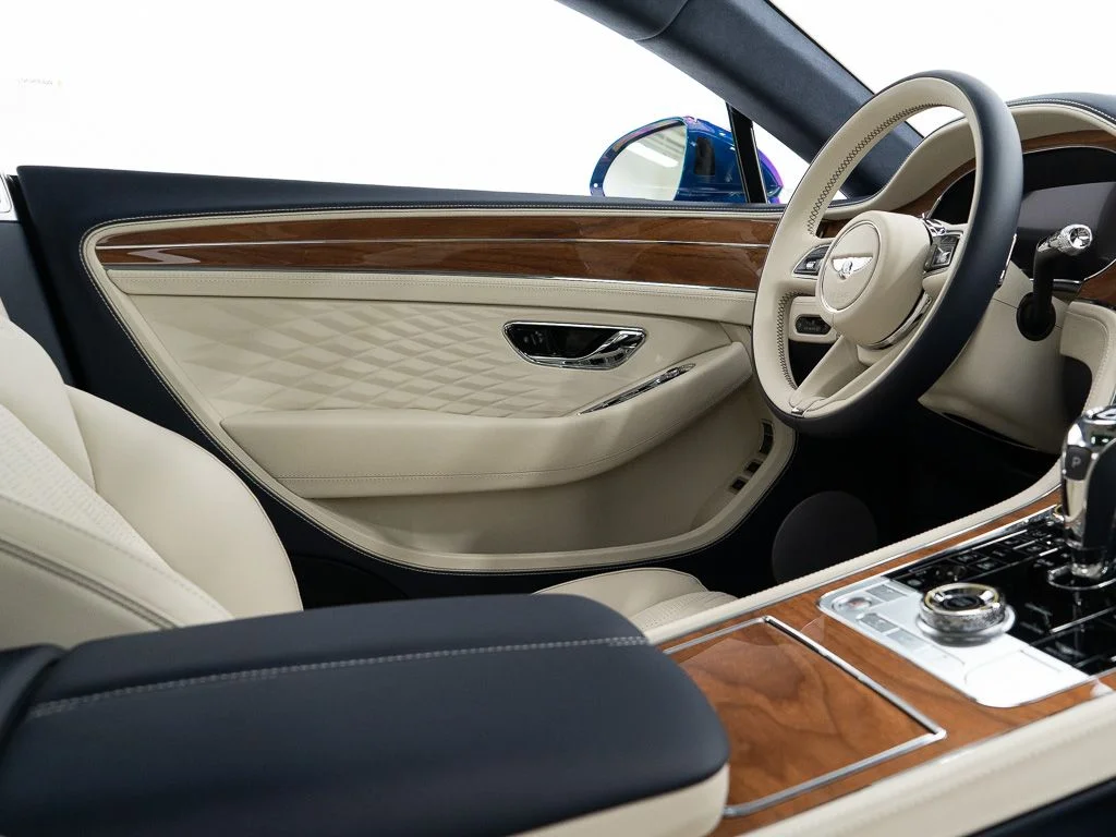 New 2026 Sequin Blue - by Mulliner Bentley Azure image 24