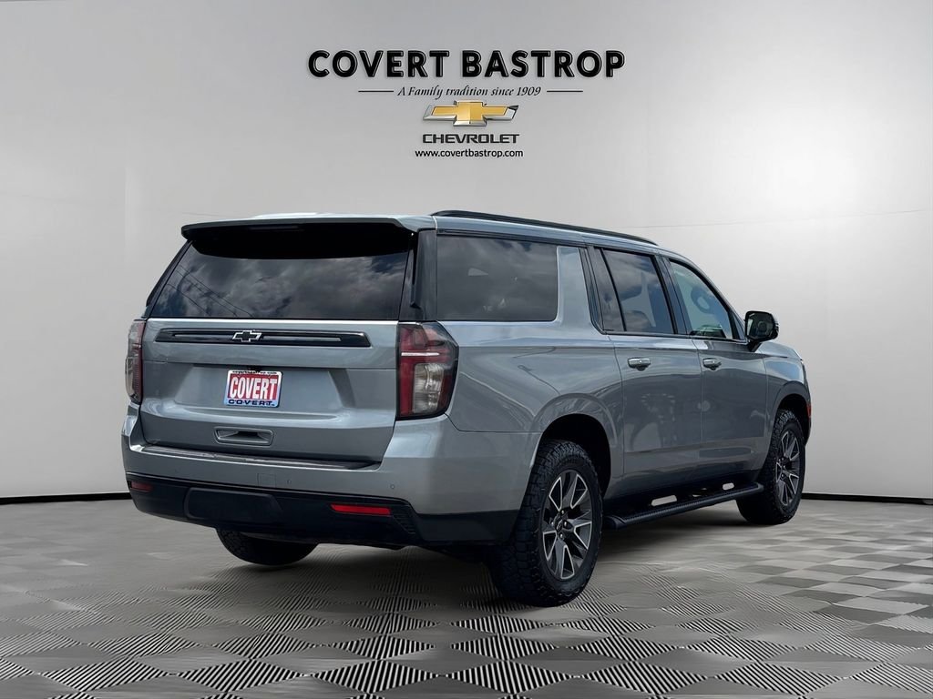Used 2023 Gray Chevrolet Z71 image 5