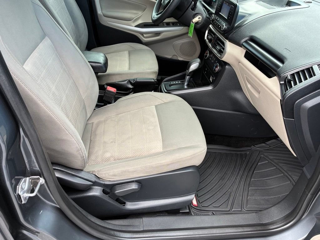 Used 2020  Ford S image 42