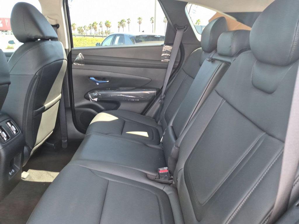 New 2026 Black Hyundai SEL Plus FWD image 29