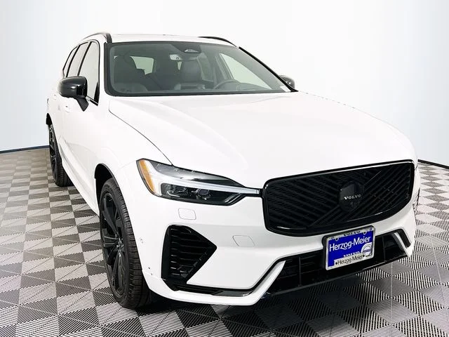 2026 Volvo XC60 T8 Ultra Black Edition Theme AWD's photo