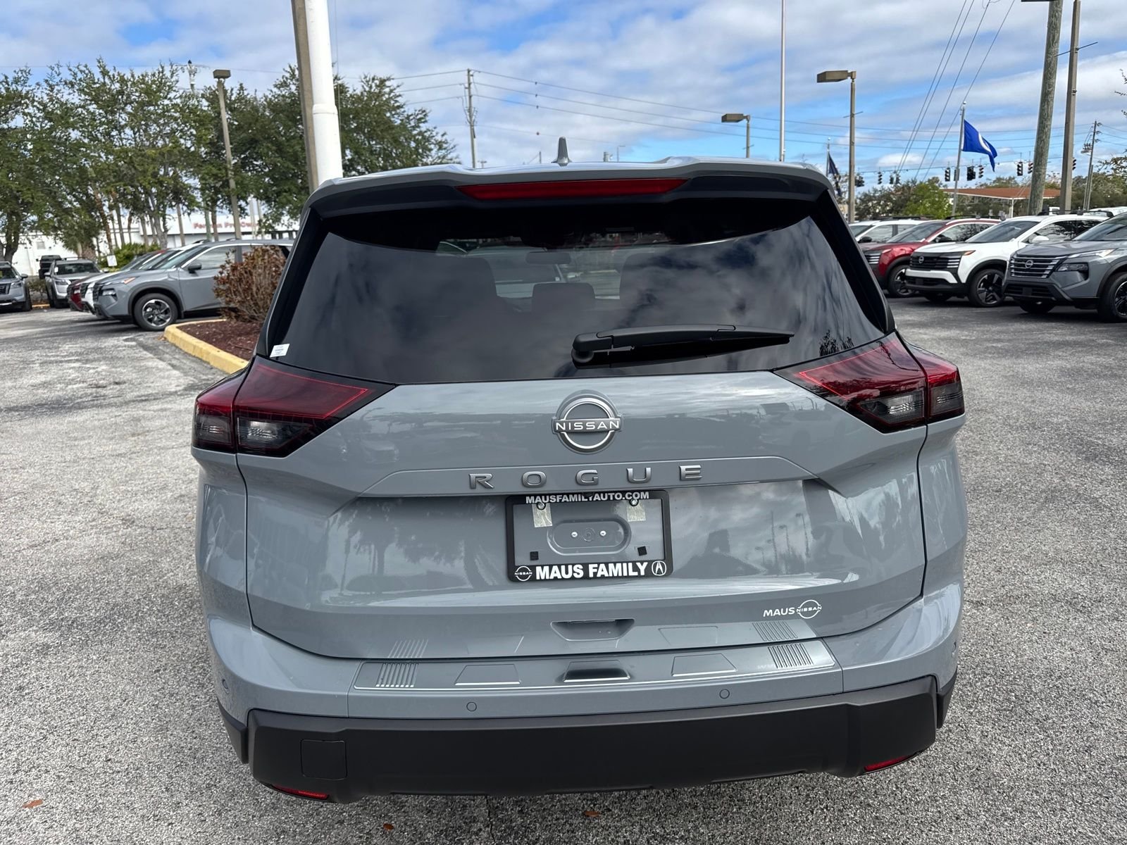 New 2026 Nissan Rogue SV 4D Sport Utility