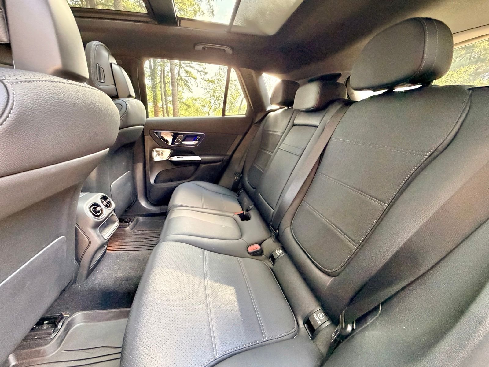 Certified Used 2024 Obsidian Black Metallic Mercedes-Benz GLC 300 image 14