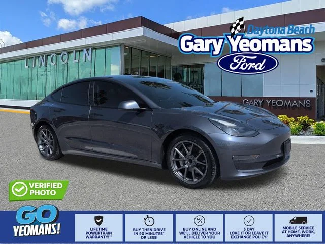Used 2021 Silver Metallic Tesla Standard Range Plus image 1