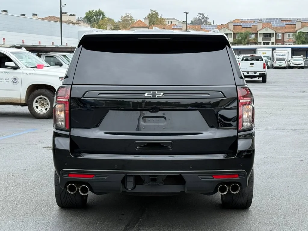 Used 2024 Black Chevrolet High Country image 8
