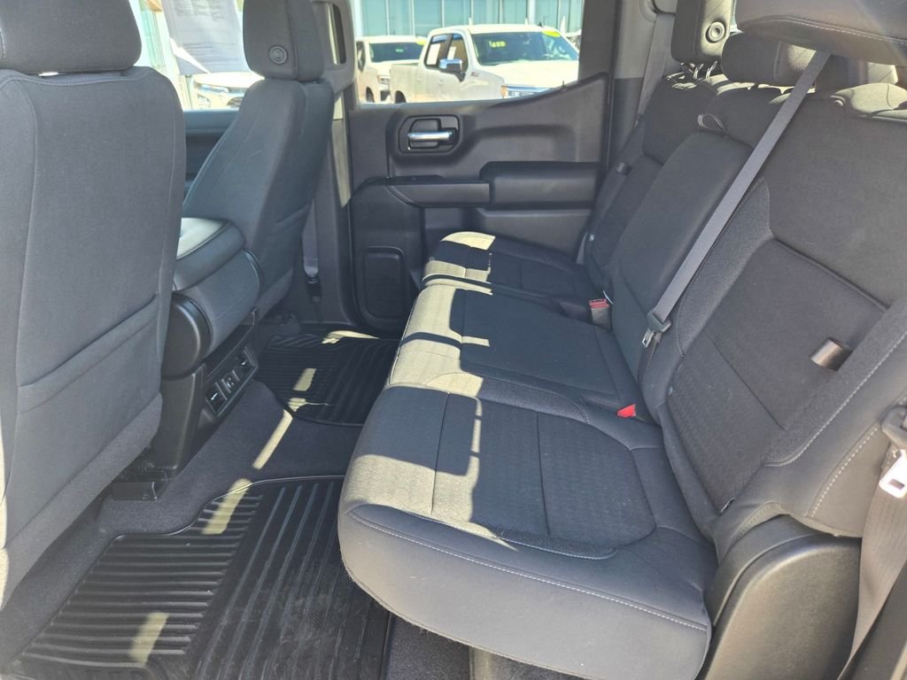 Used 2020 White Chevrolet LT image 10