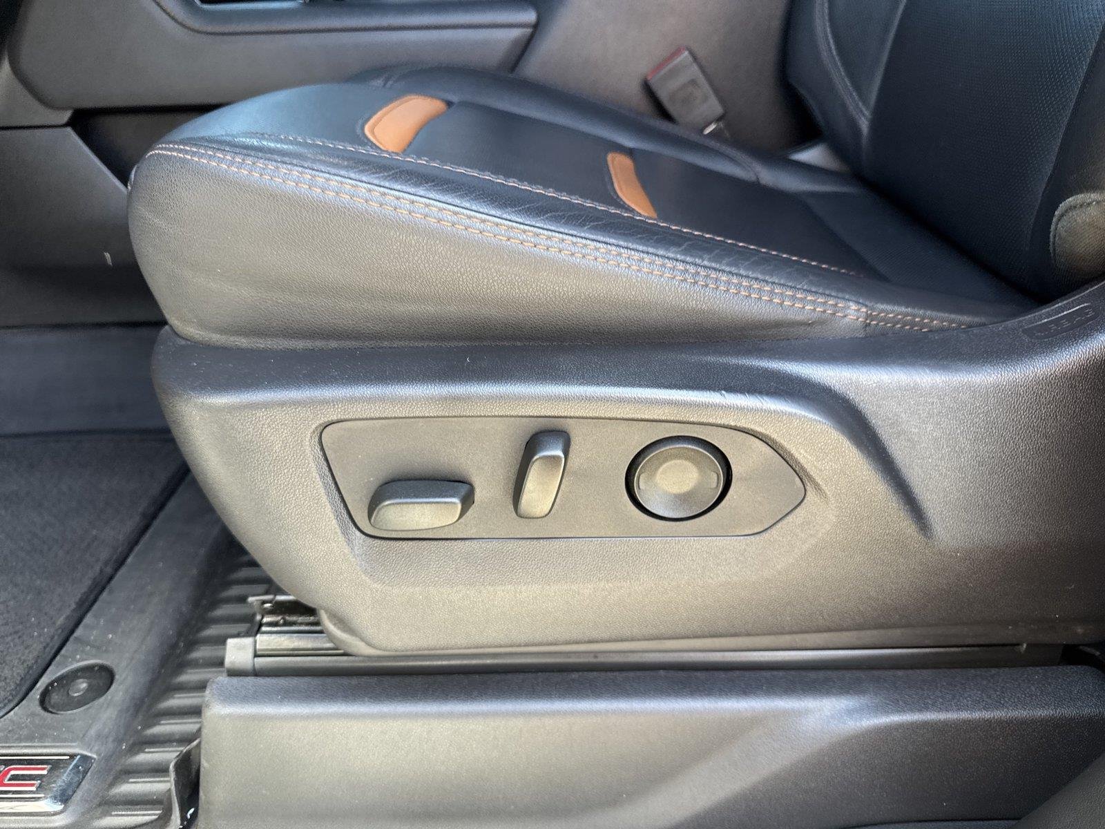 Used 2024 Thunderstorm Gray GMC AT4 image 12