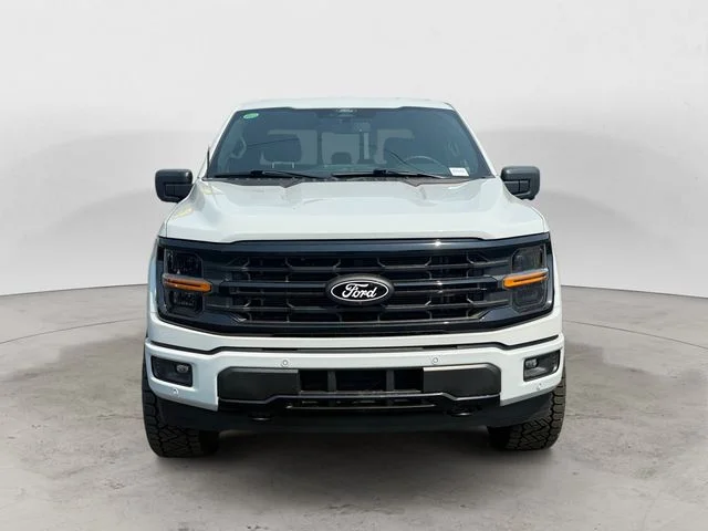Used 2024 White Ford XLT image 2