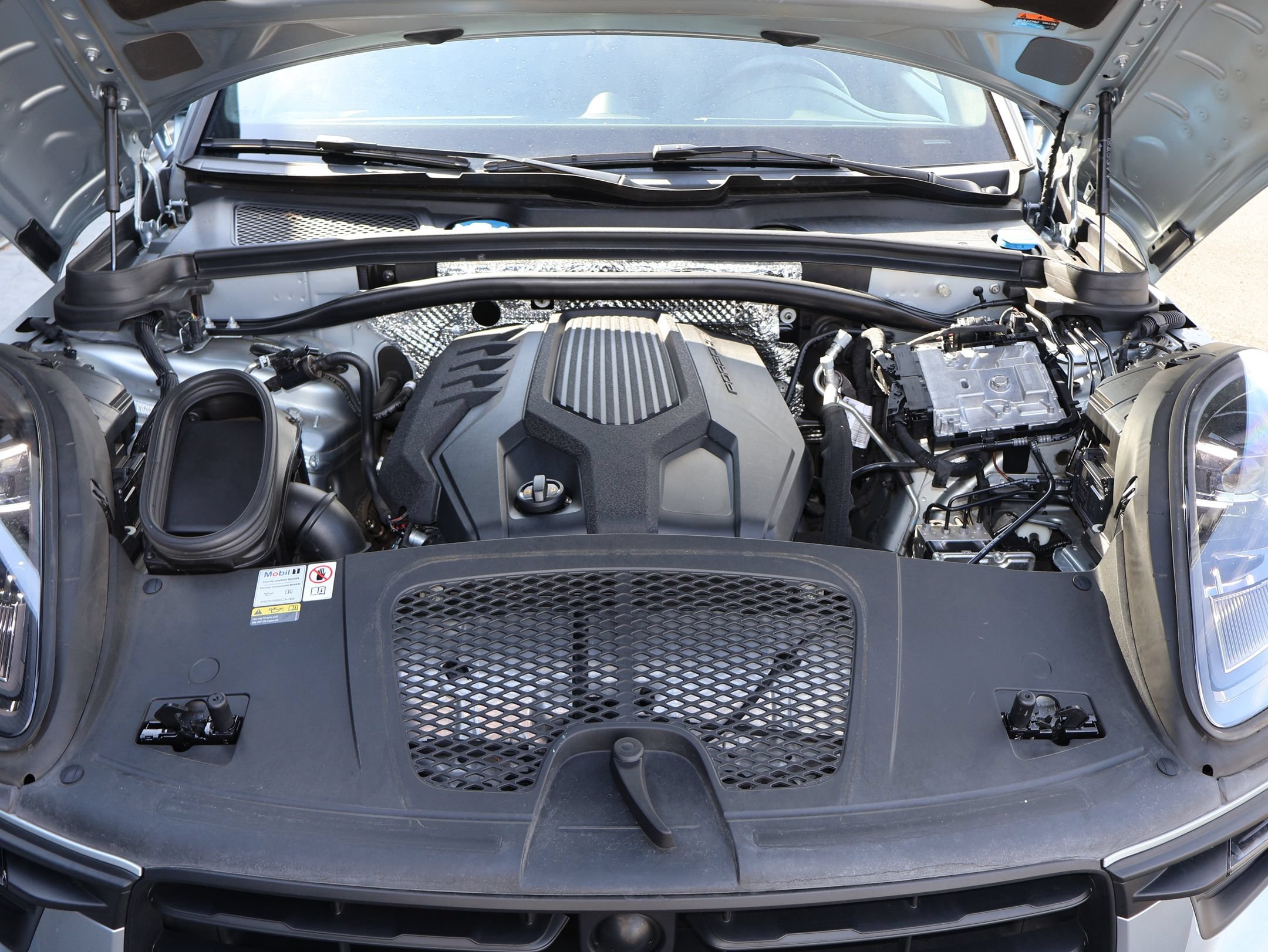Certified Used 2023 Dolomite Silver Metallic Porsche  image 30