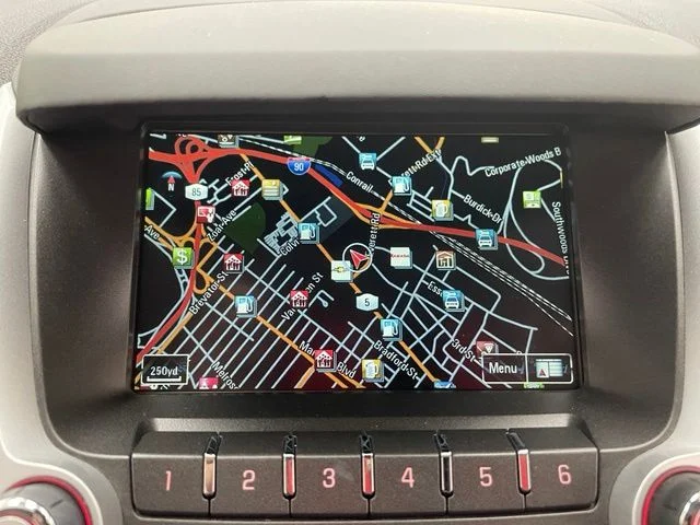 Used 2014 Black GMC  image 4