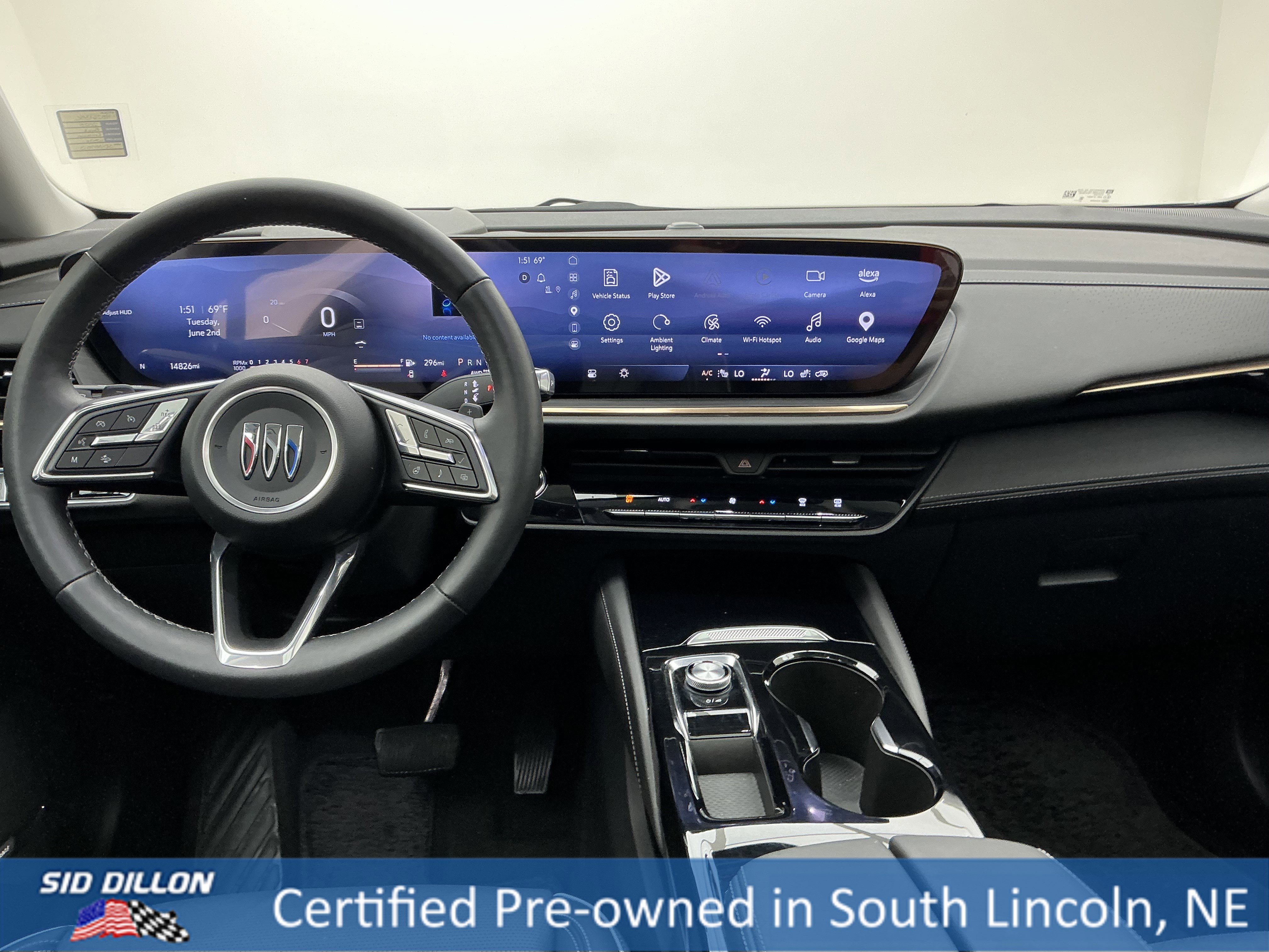Certified Used 2025 White Frost Tricoat Buick Avenir image 20