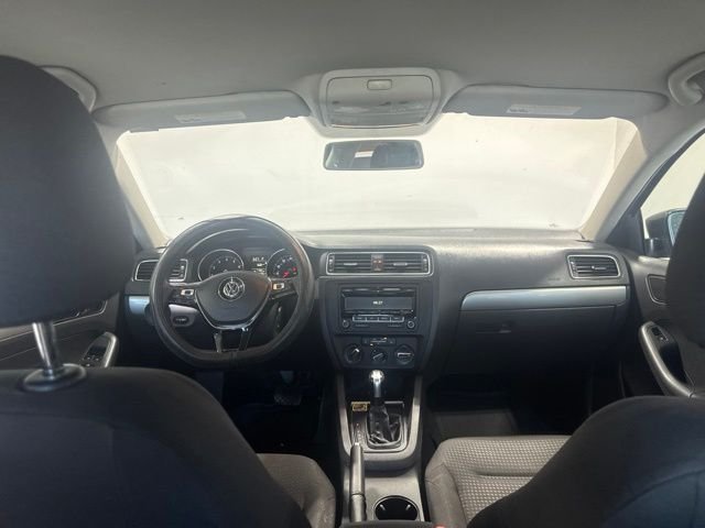 Used 2015 Gray Volkswagen 1.8T SE image 19
