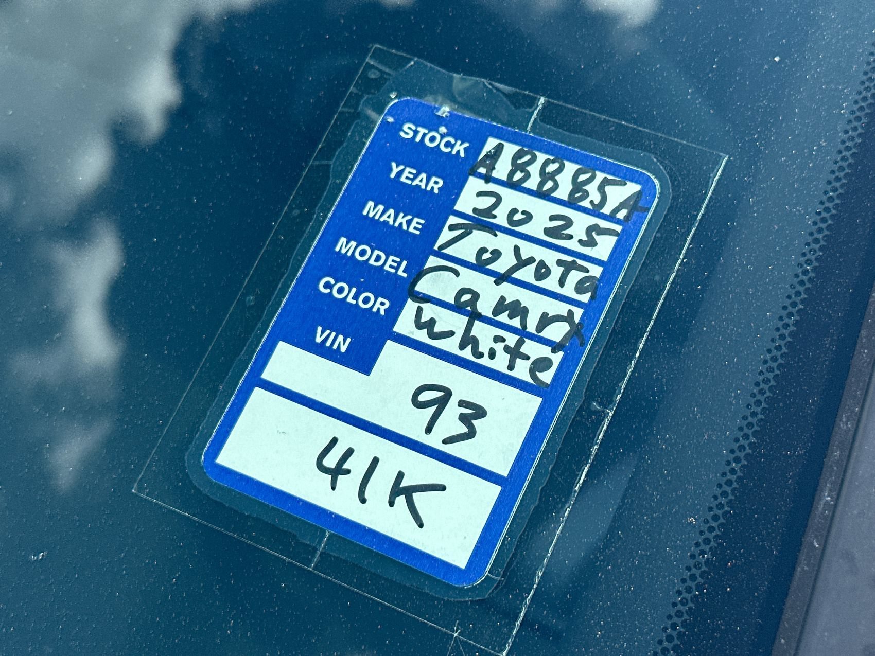 Used 2025 Ice Toyota SE image 25