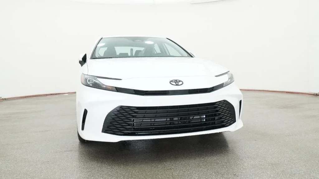 New 2026 Ice Cap Toyota LE image 7