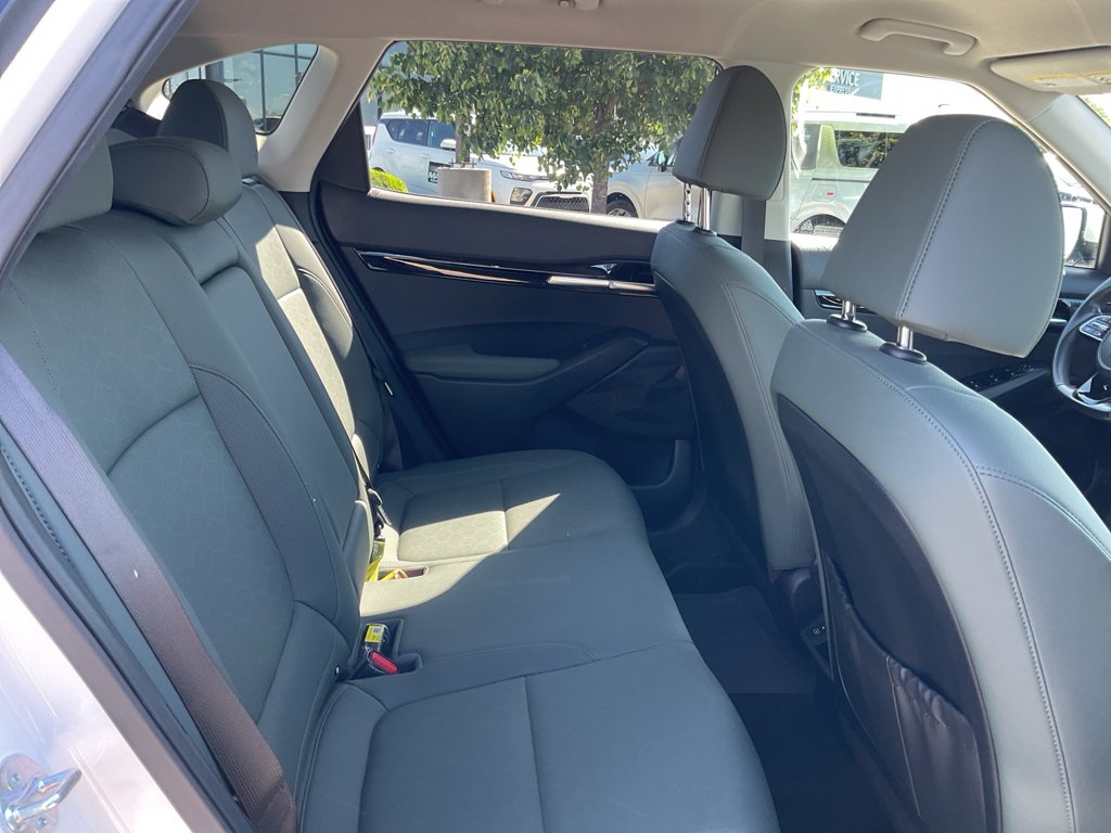 Certified Used 2024 Snow White Pearl Kia SX image 12