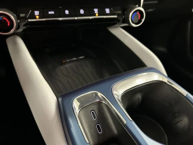 2026 Chevrolet Equinox EV 2LT - Photo 17