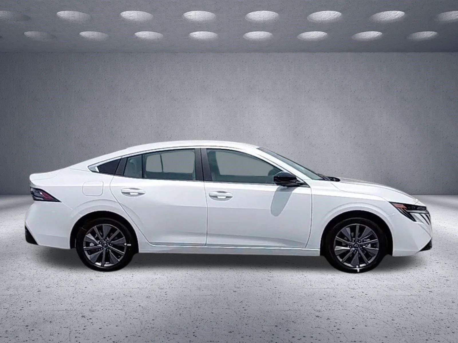 New 2026 Aspen White TriCoat Nissan SL image 8