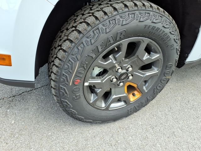 New 2026 Space White Metallic Ford Tremor® image 16