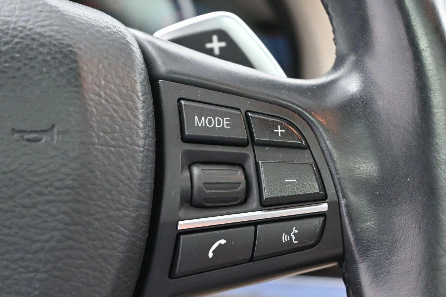 Used 2013 Dark Graphite Metallic Ii BMW 750i image 19