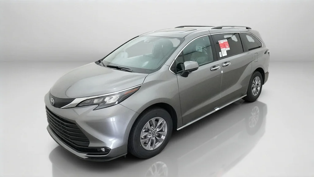 2026 Toyota Sienna XLE