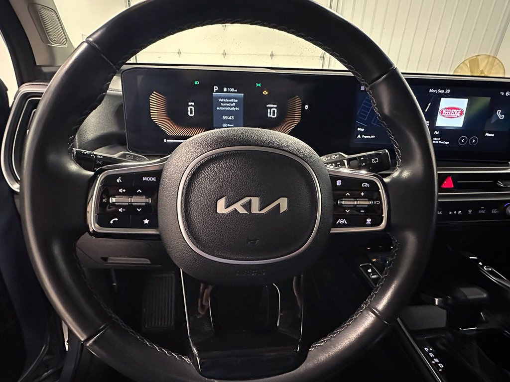 Used 2024 Silver Kia S image 34