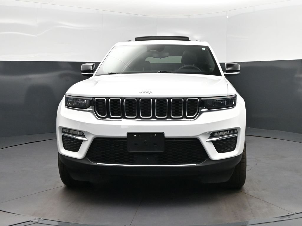 Used 2024 White Jeep 4xe image 10