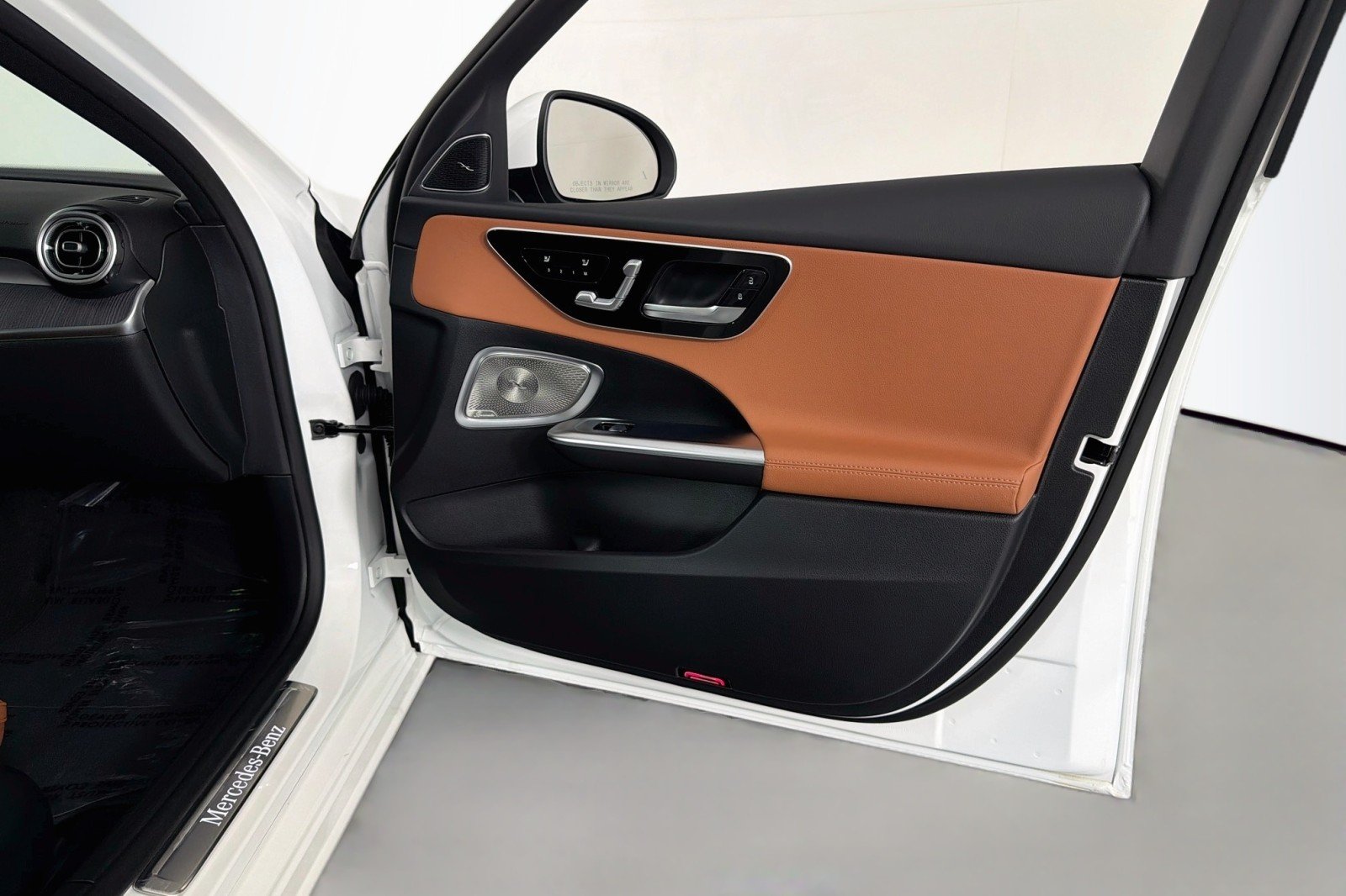 New 2026 Polar White Mercedes-Benz C 300 Sedan image 23