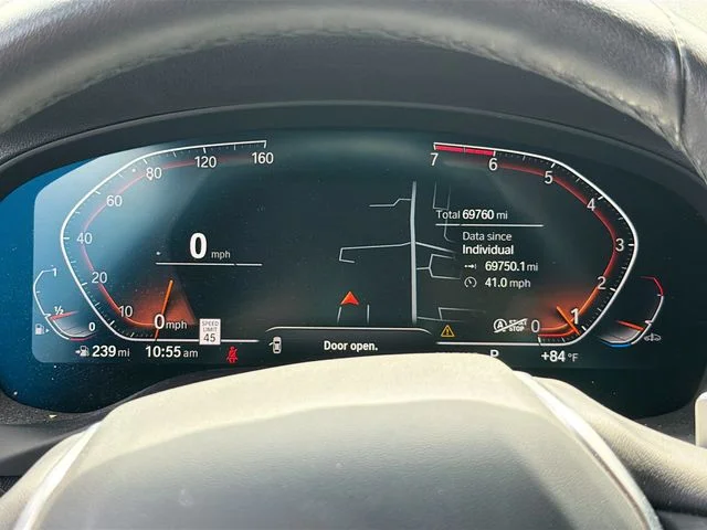 Used 2022 White BMW xDrive30i image 13
