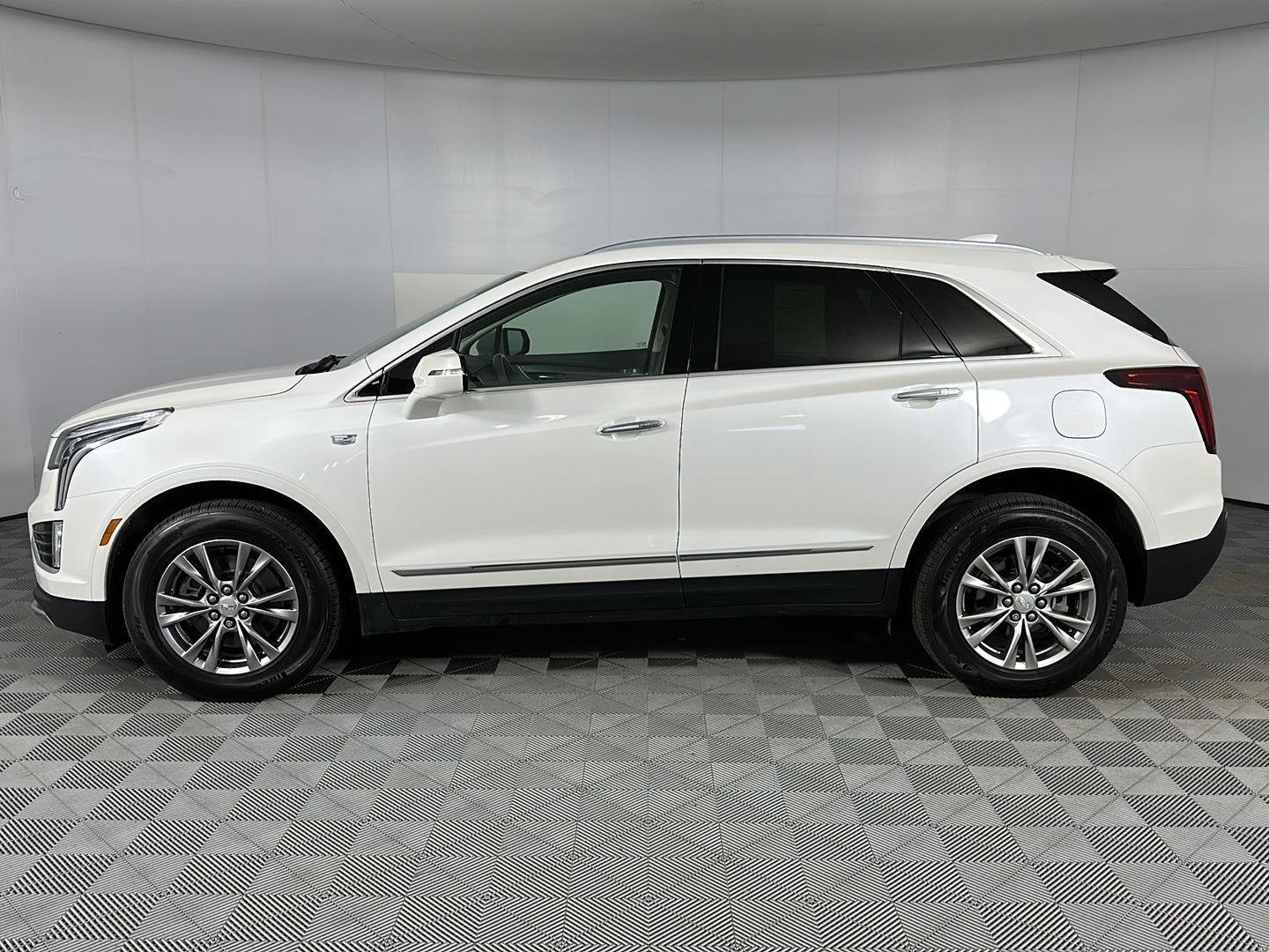 Used 2023 Crystal White Tricoat Cadillac AWD Premium Luxury image 4