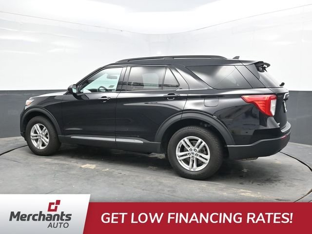 Used 2022 Black Ford XLT image 4