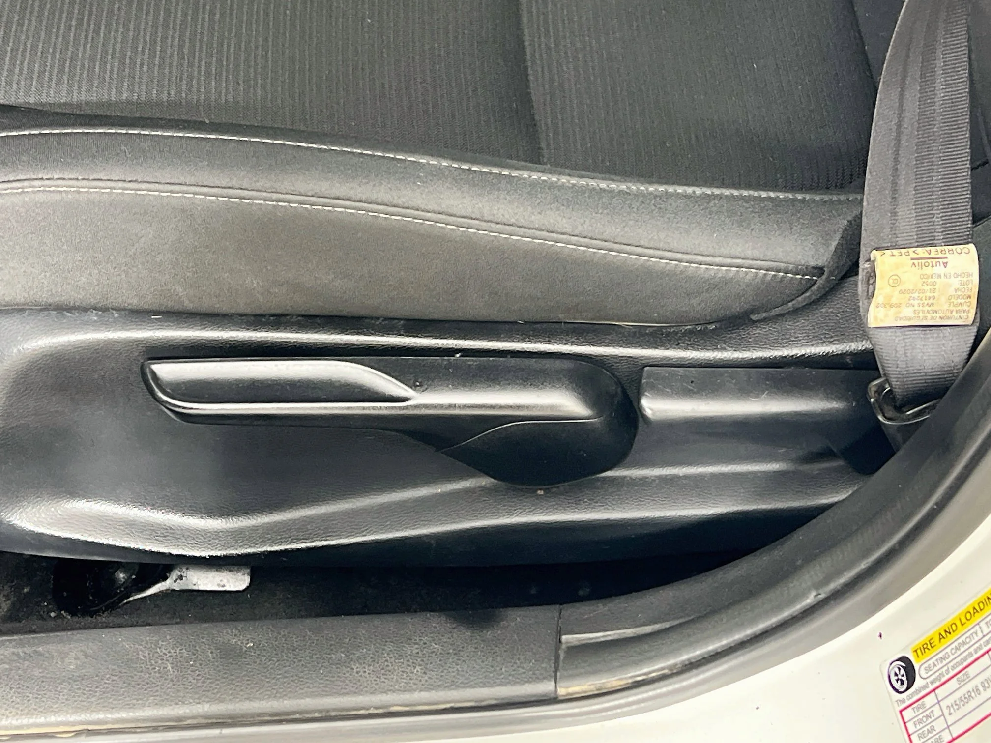 Used 2020 White Honda EX image 11