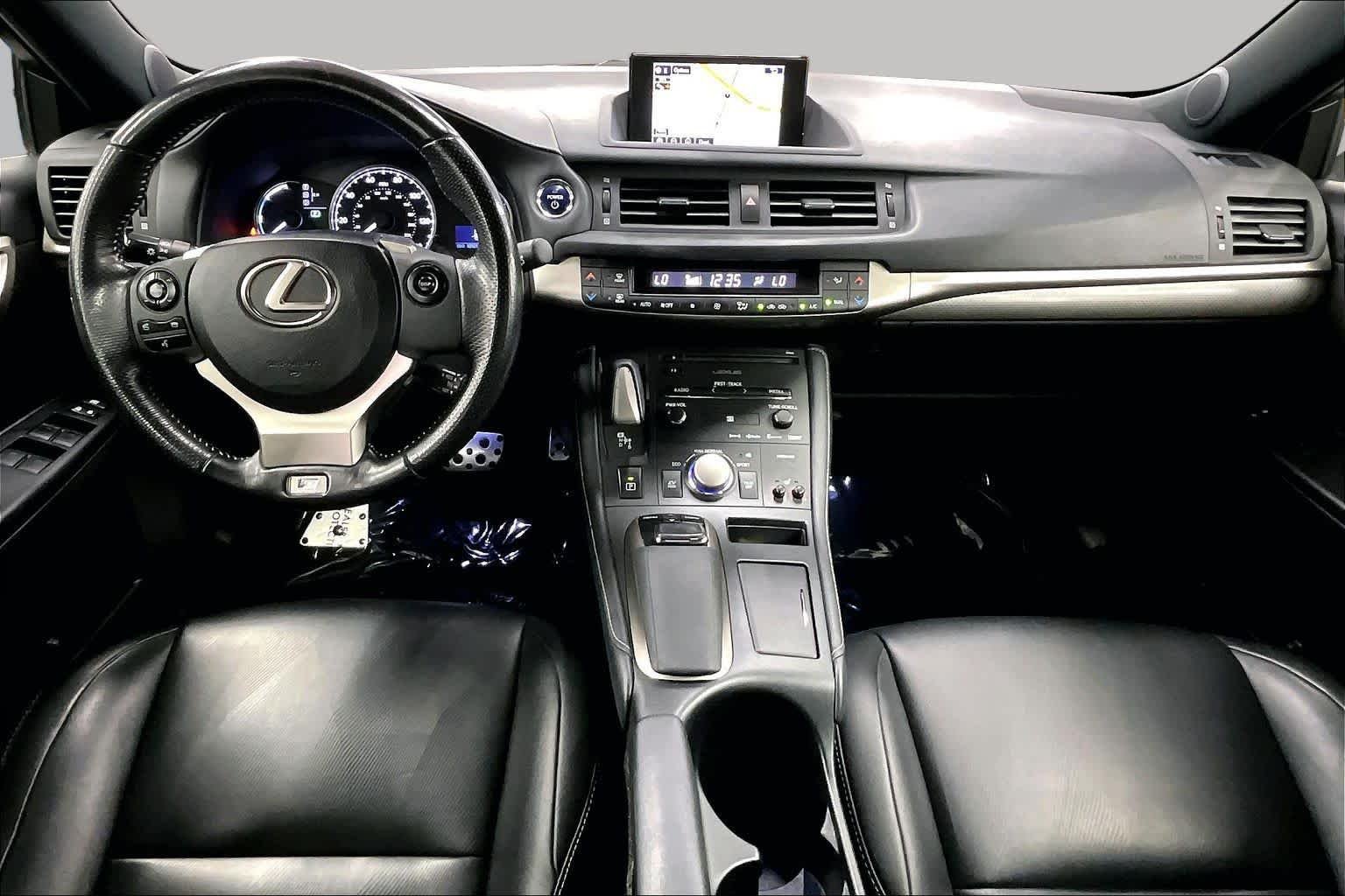 Used 2017 Obsidian Lexus  image 15
