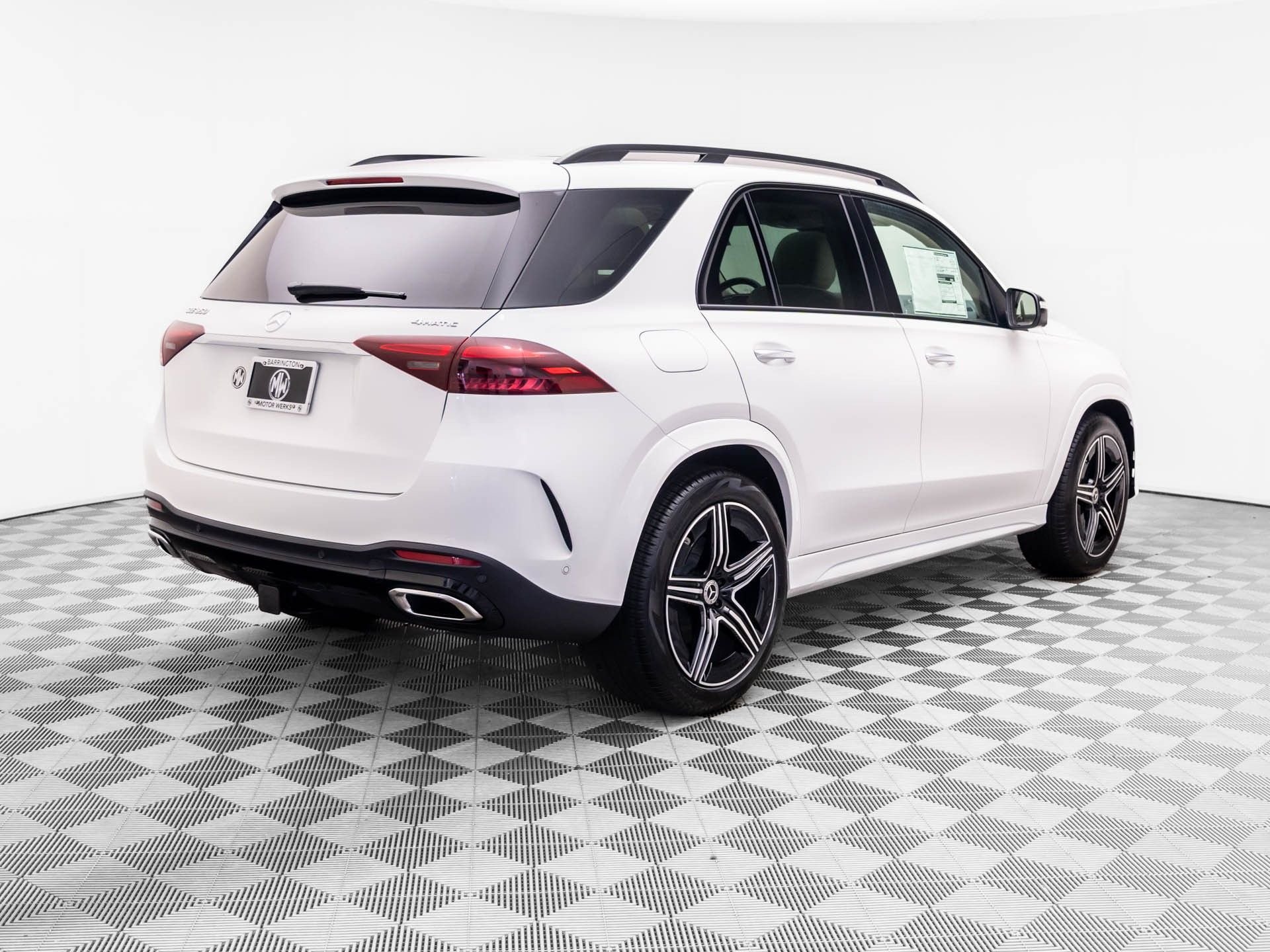 New 2026 Polar White Mercedes-Benz GLE 350 image 5