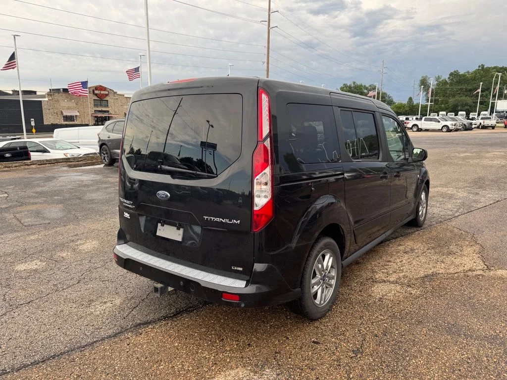 Used 2023 Black Metallic Ford Titanium image 7