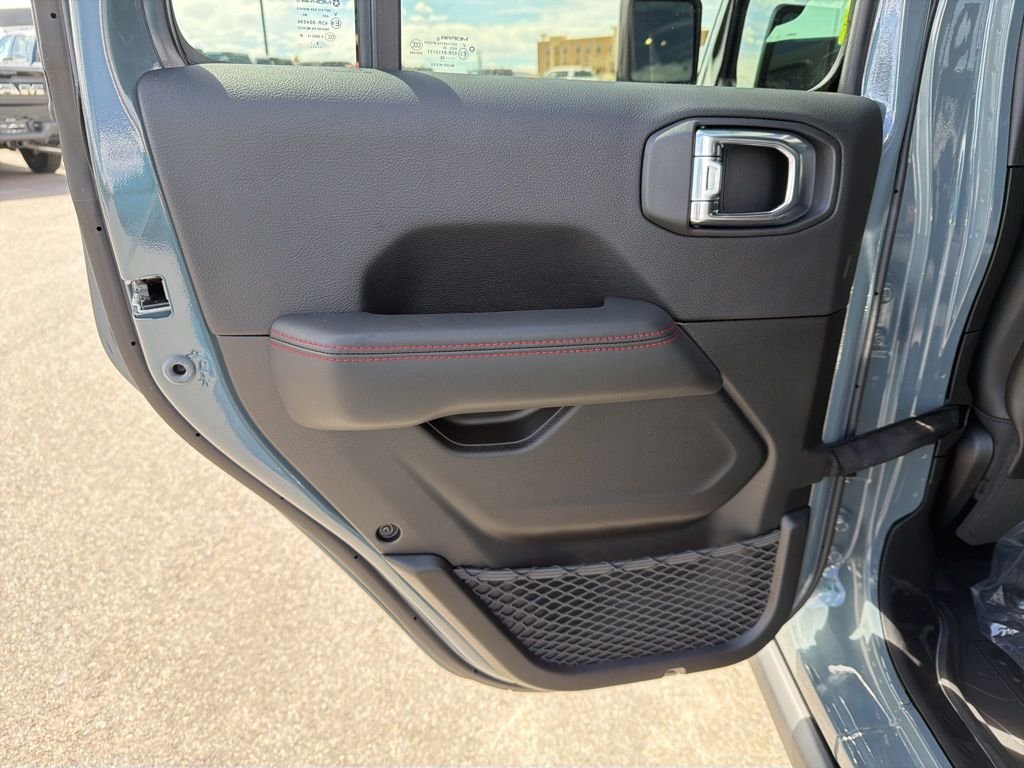 New 2026 Anvil Clear-Coat Exterior Paint Jeep Rubicon X image 27
