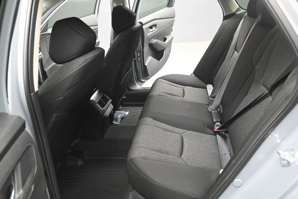 New 2026 Urban Gray Pearl Honda SE image 13