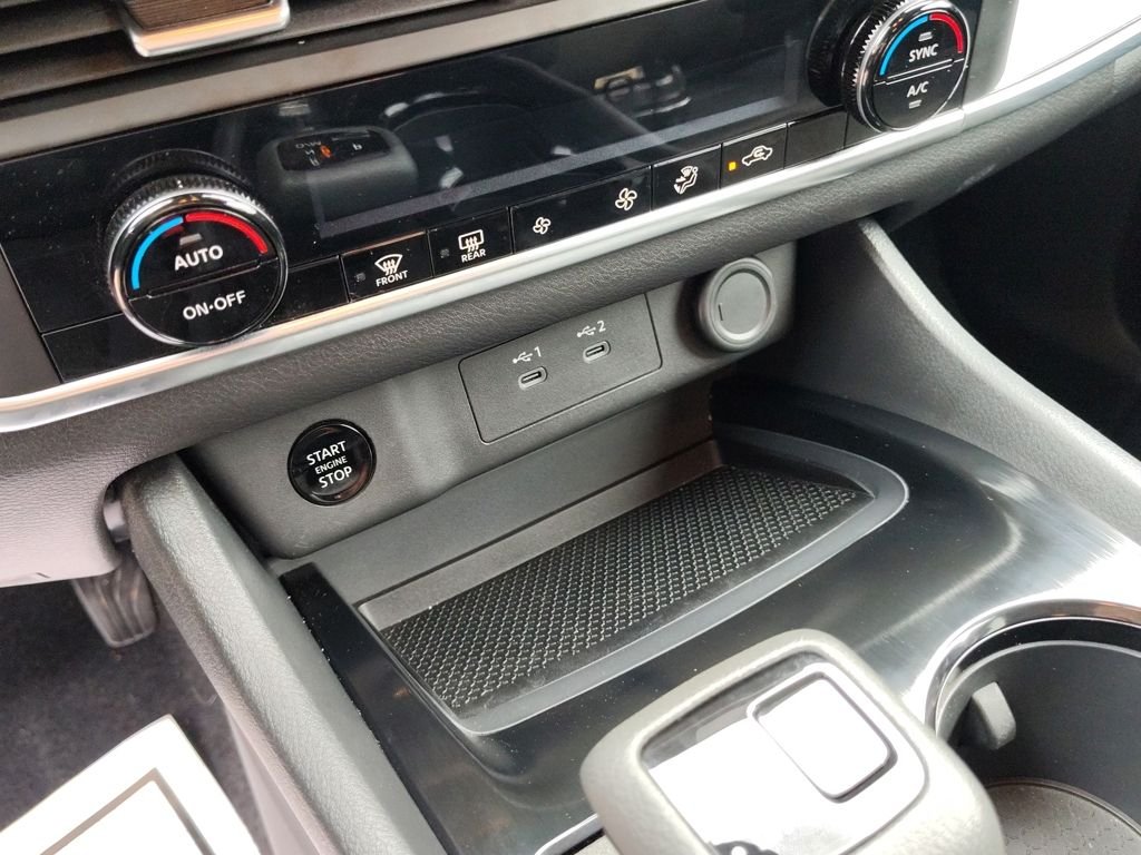 2026 Nissan Rogue SV - Photo 22