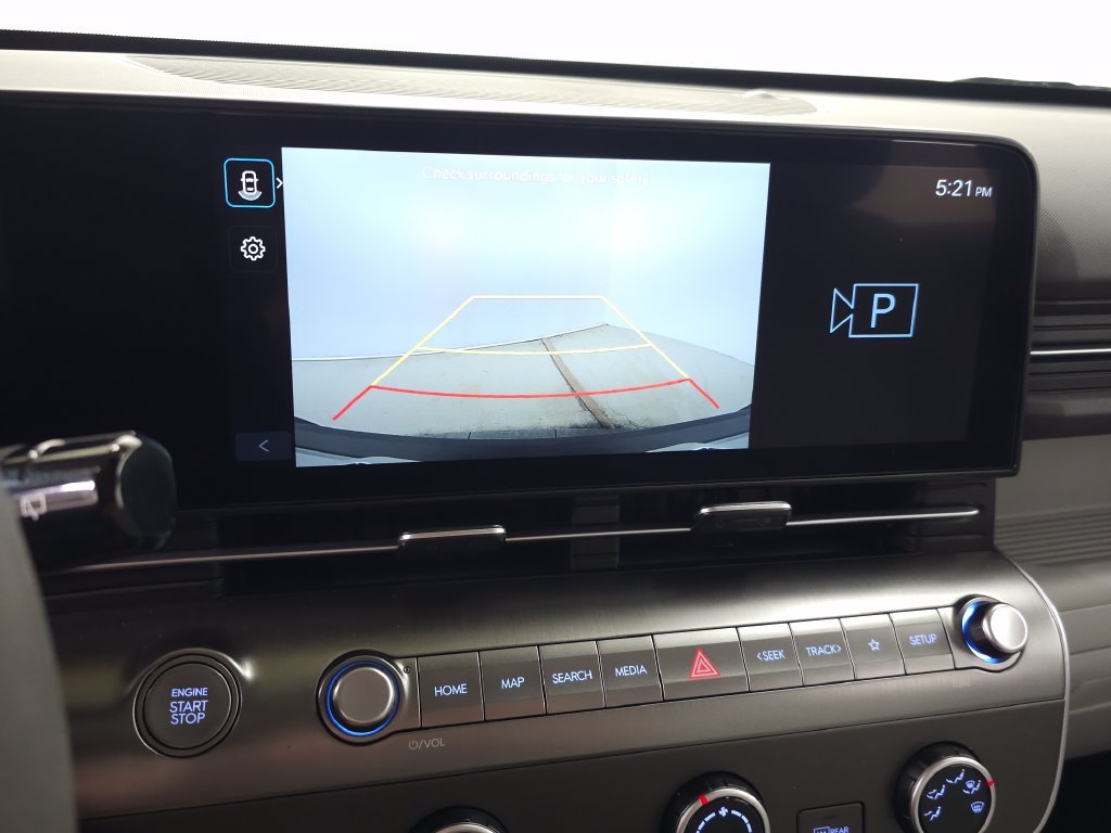 2025 Hyundai Kona SE - Photo 24