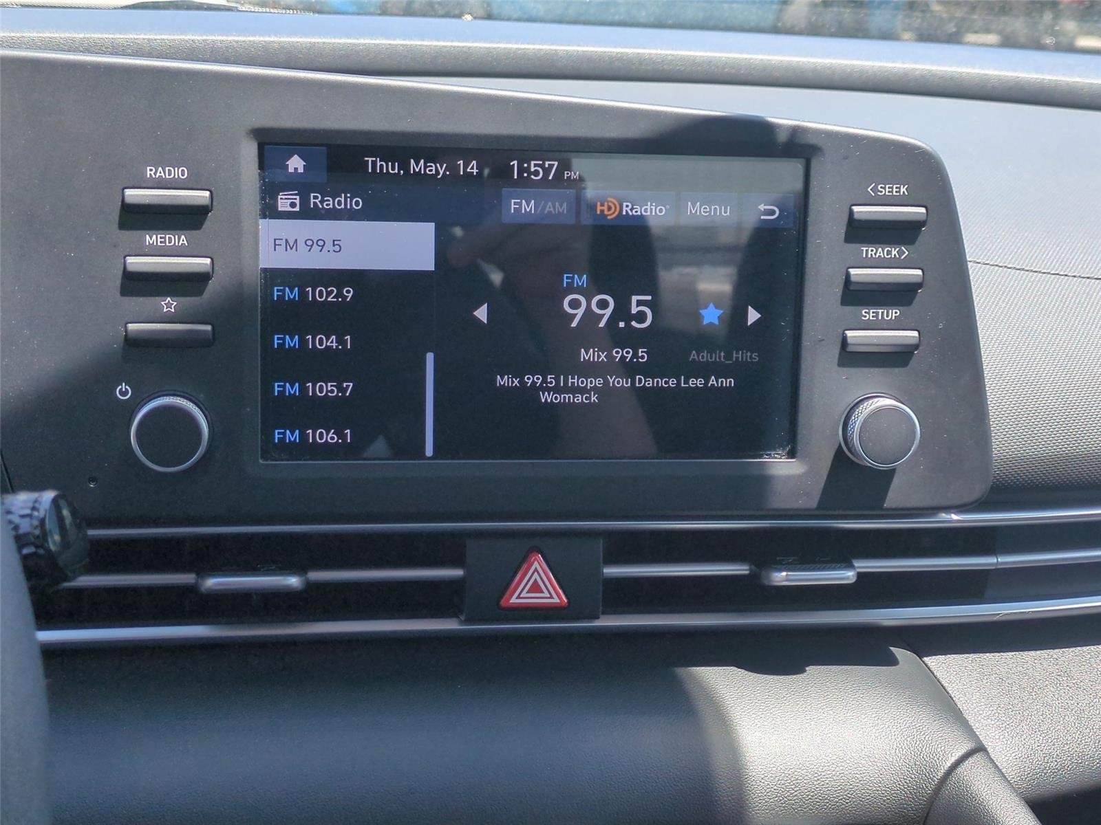 Used 2025 Amazon Gray Hyundai SE image 24