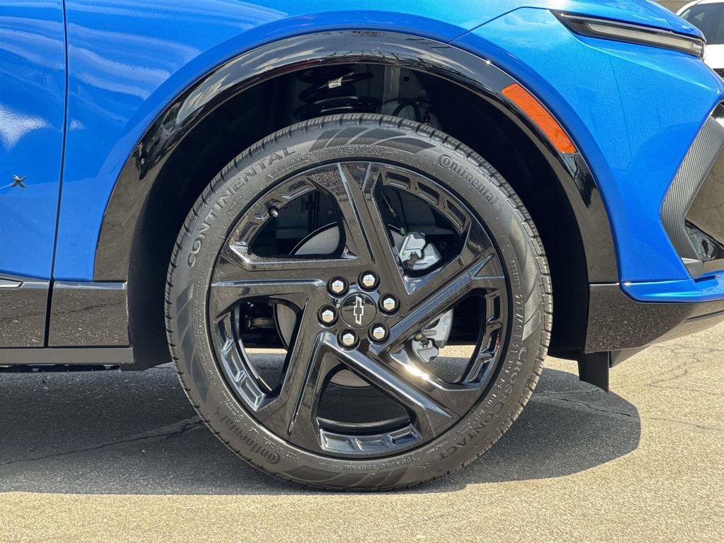 2026 Chevrolet Equinox EV RS - Photo 35