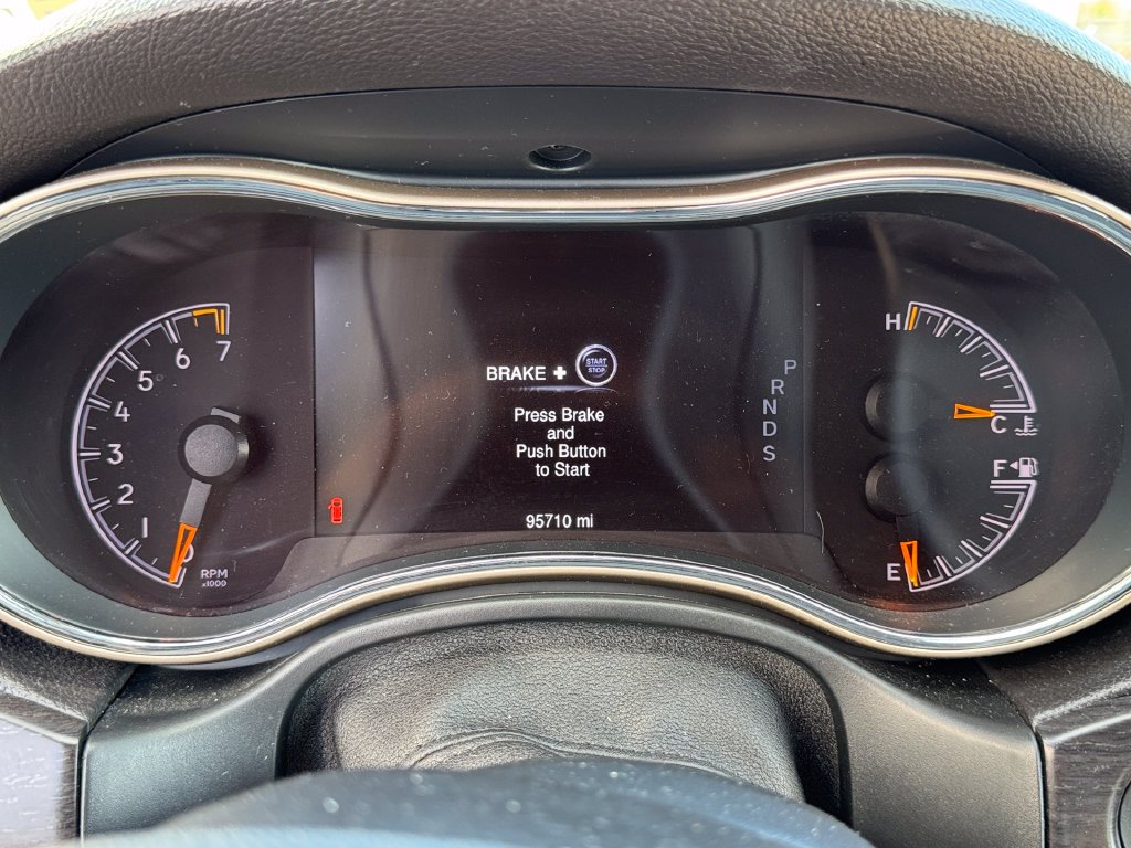 Used 2015 Black Jeep Limited image 14