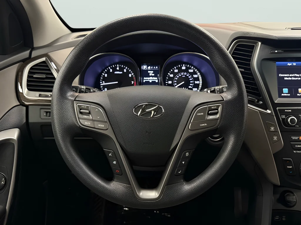 Used 2018 Gray Hyundai 2.4 Base image 18