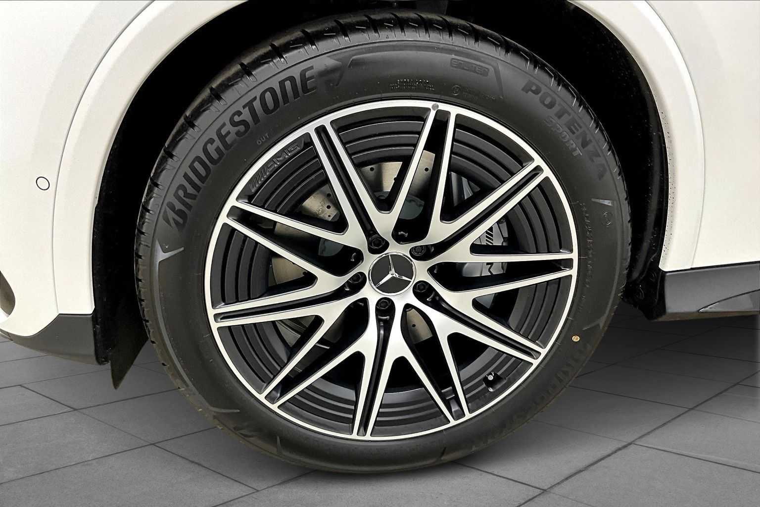 New 2026 Polar White Mercedes-Benz AMG® GLC 43 image 11