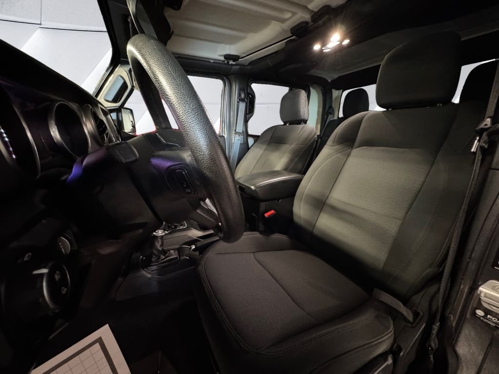 Used 2023 Gray Jeep Sport image 8