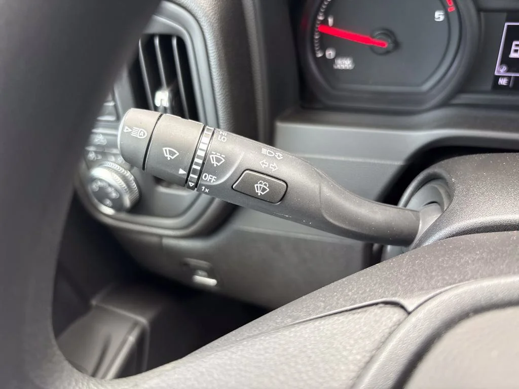 2025 GMC Sierra 2500HD Pro - Photo 31