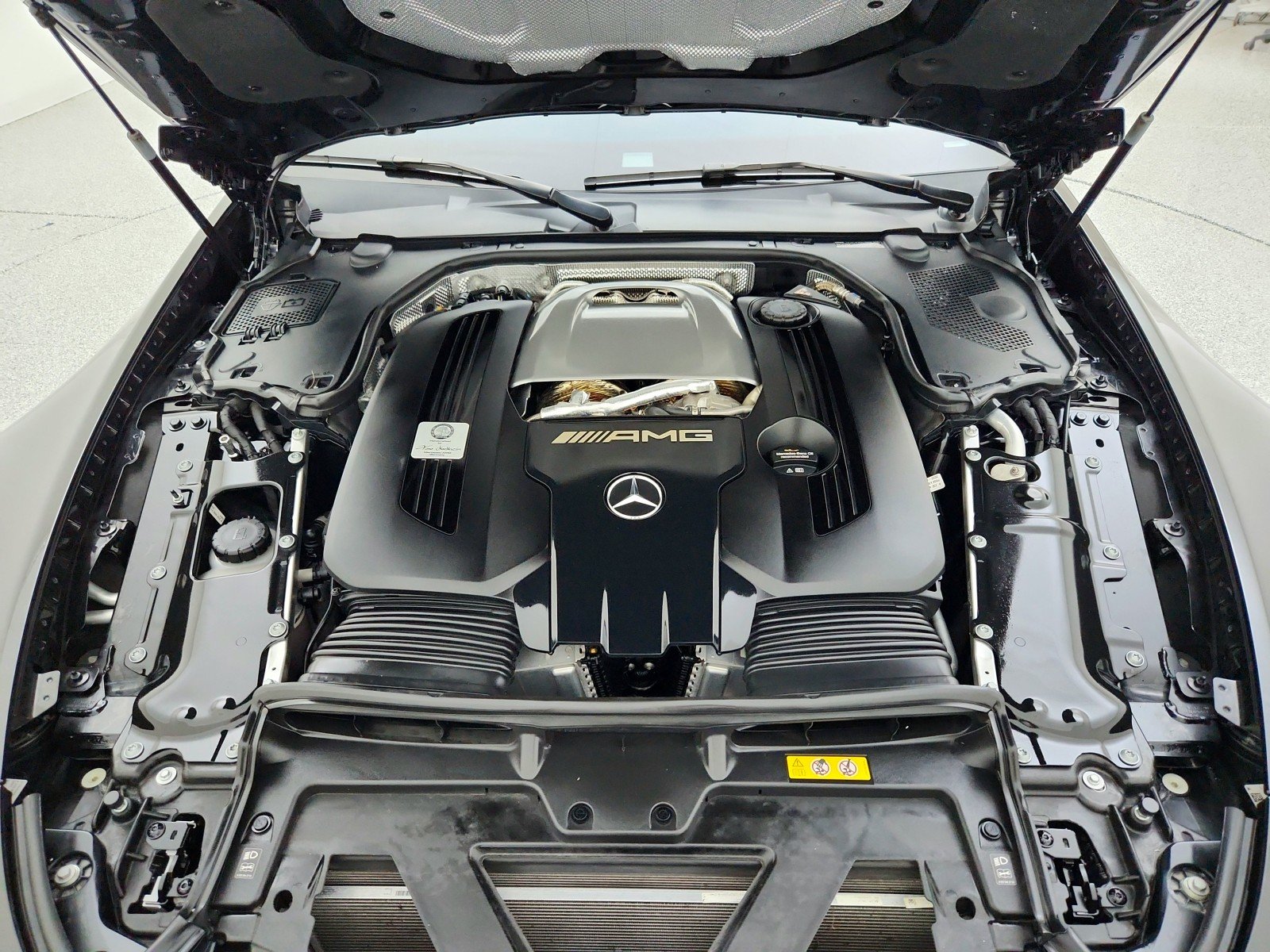 Certified Used 2022 Obsidian Black Metallic Mercedes-Benz AMG® SL 55 image 30